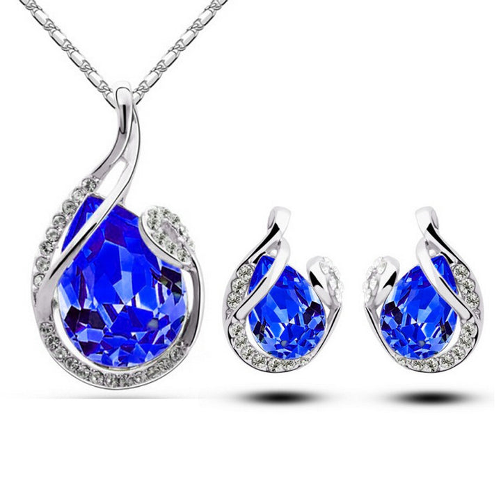 Teardrop crystal necklace and earring set