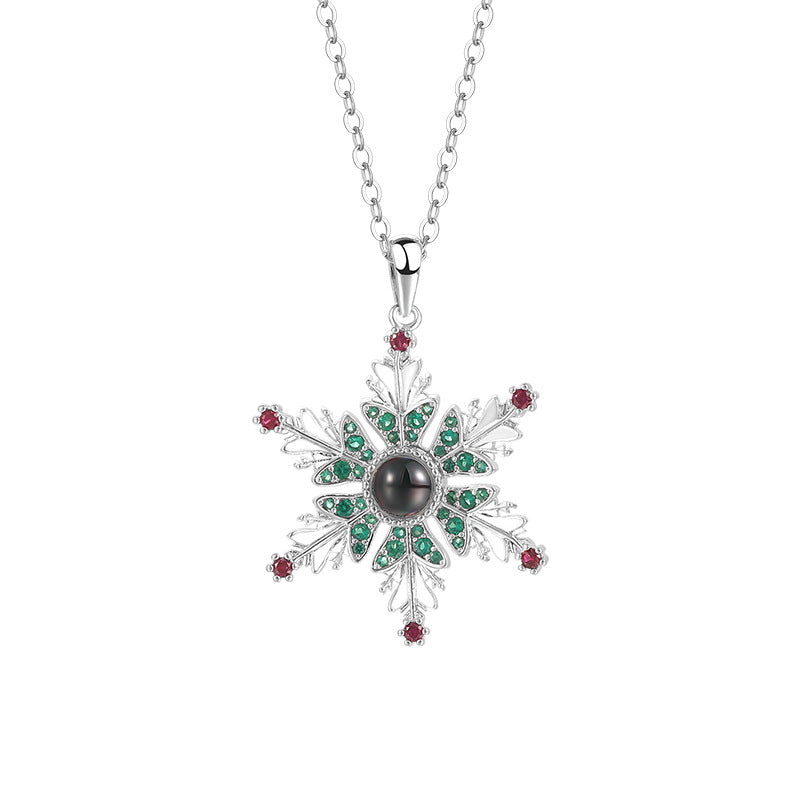 Zircon snowflake projection necklace for Christmas