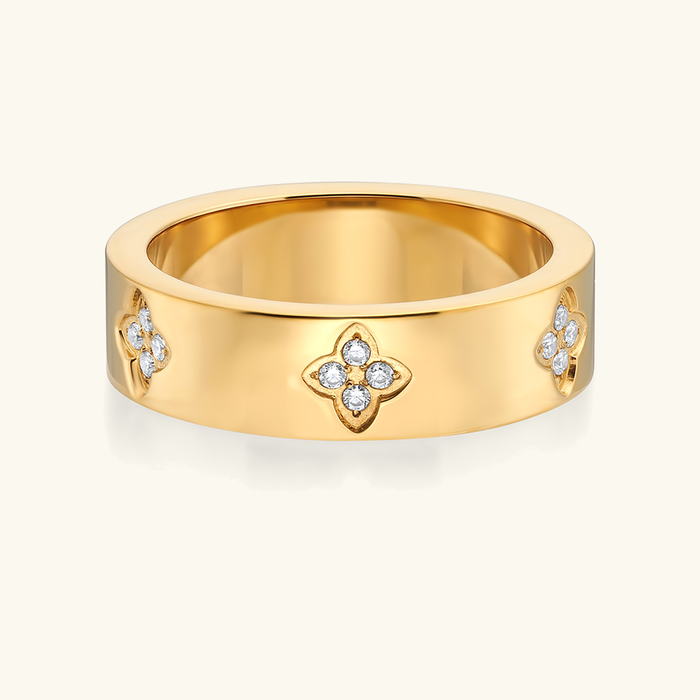 Women's Clover Band Ring with Diamond Simulants